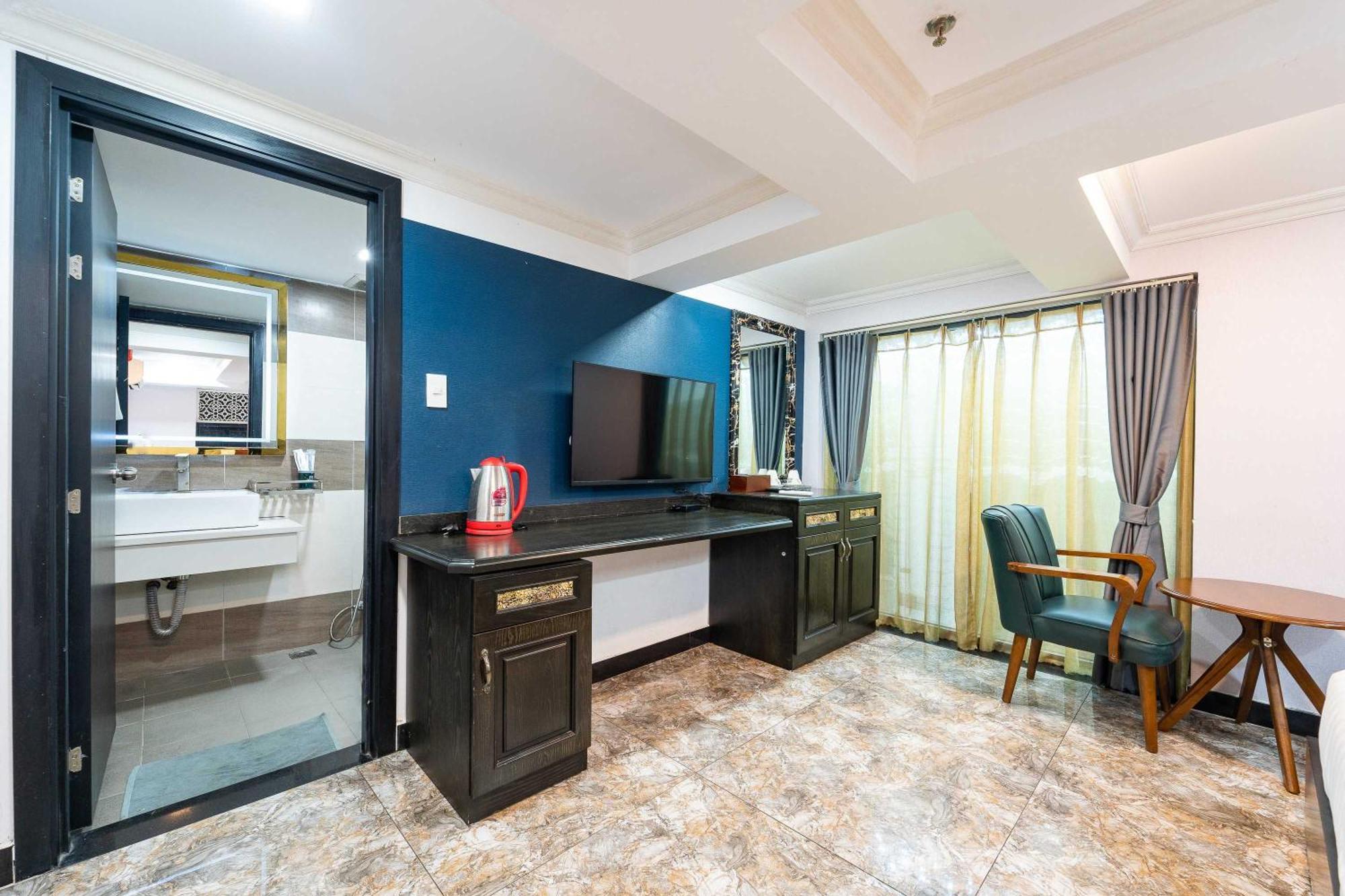 Collection O Havana Airport Hotel Ho Chi Minh-stad Buitenkant foto