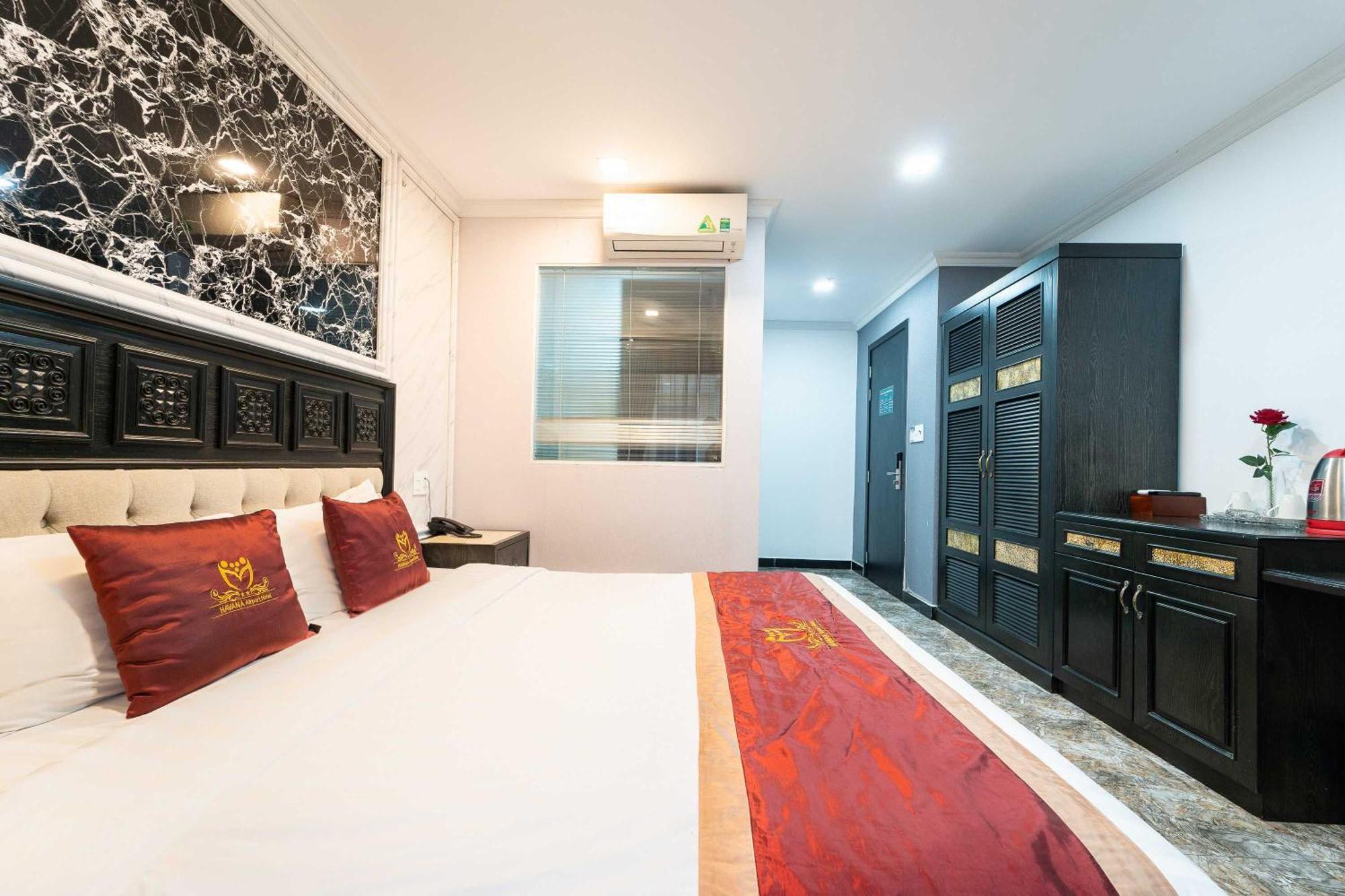 Collection O Havana Airport Hotel Ho Chi Minh-stad Buitenkant foto